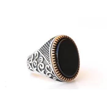 Creative Onyx Ring 